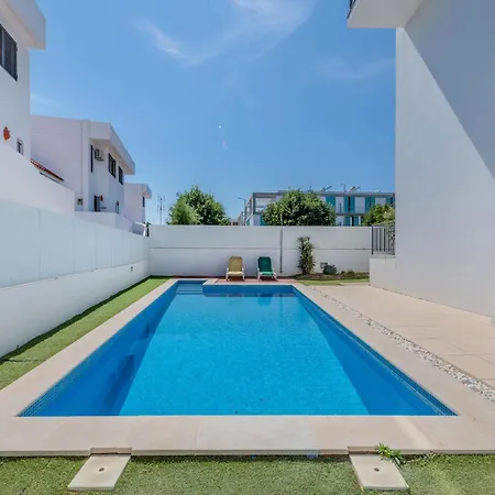 By Interhome Appartement *